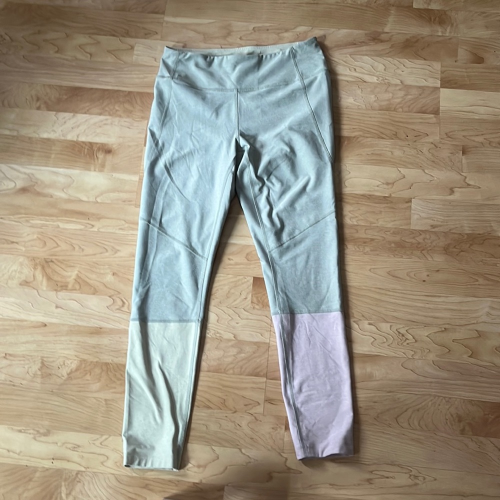Outdoor Voices Legging